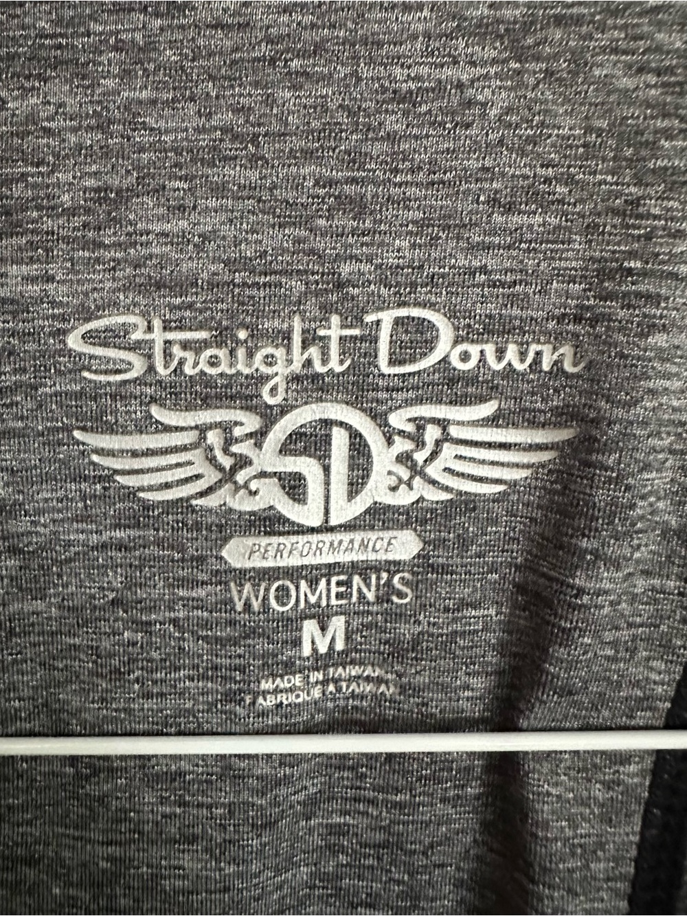 Women’s Performance Half-zip - Picture 2 of 3